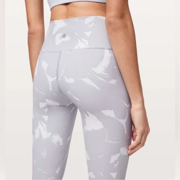 🍋 LULULEMON Wunder Under High Rise 25” Leggings - Picture 5 of 11